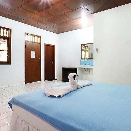 Mekar Jaya Bungalows Kuta  Exterior photo