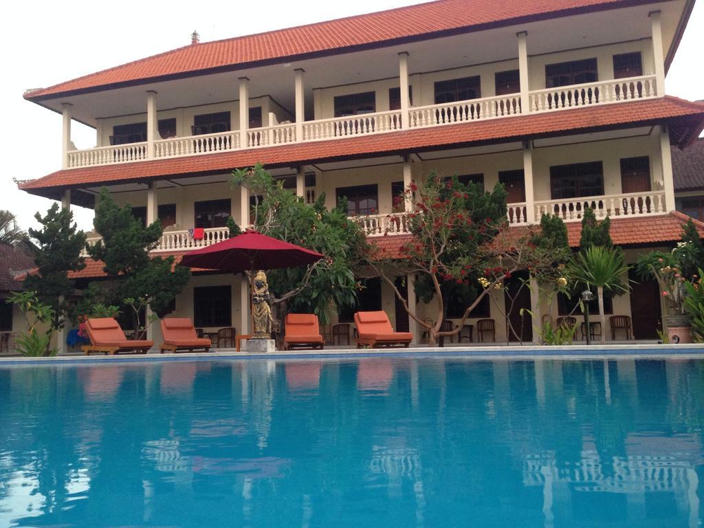 Mekar Jaya Bungalows Kuta  Exterior photo