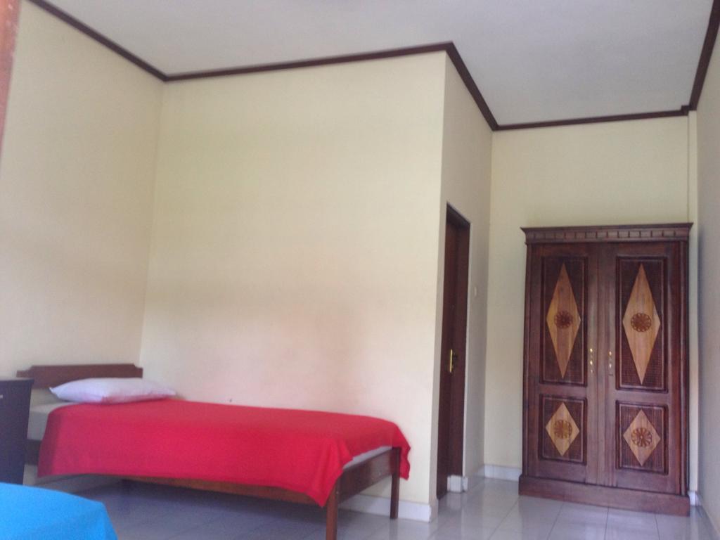Mekar Jaya Bungalows Kuta  Room photo