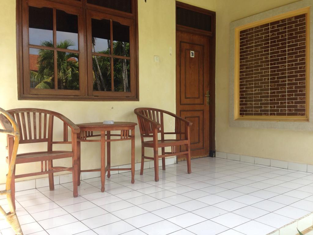 Mekar Jaya Bungalows Kuta  Room photo
