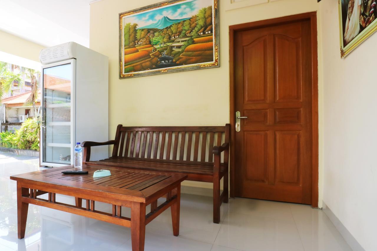 Mekar Jaya Bungalows Kuta  Exterior photo
