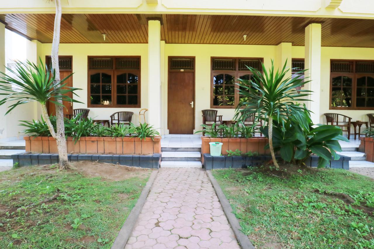 Mekar Jaya Bungalows Kuta  Exterior photo