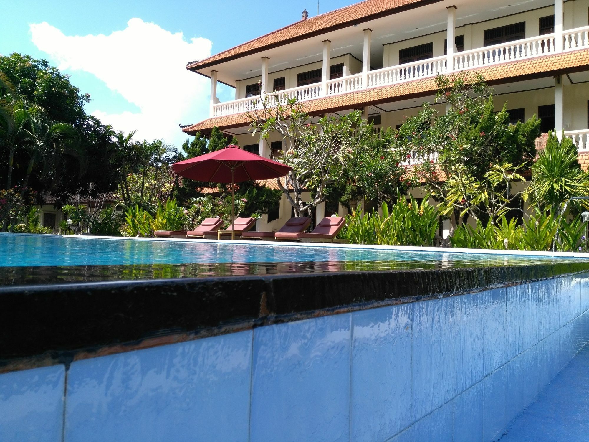 Mekar Jaya Bungalows Kuta  Exterior photo